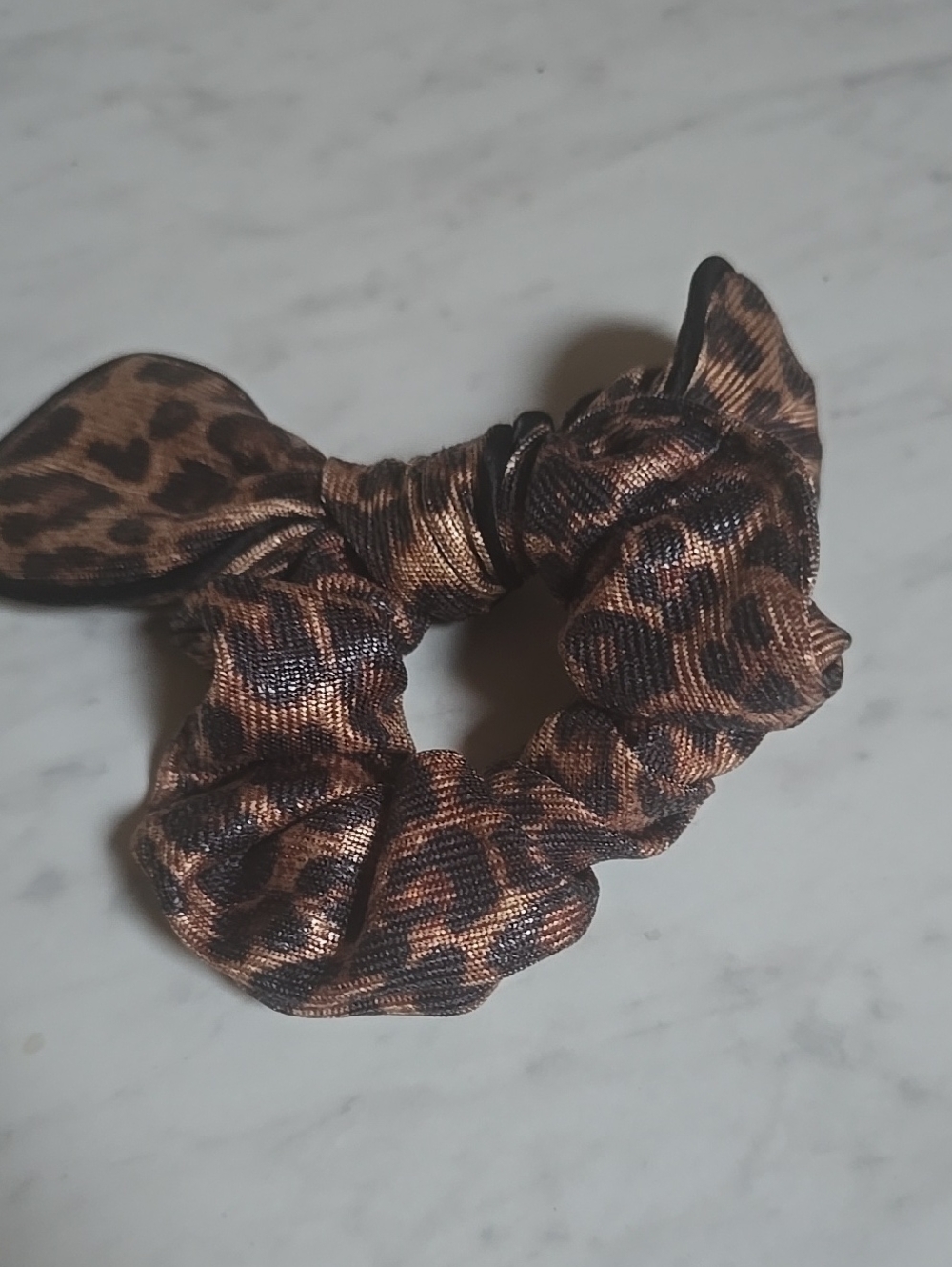 Leopard Print Bow Scrunchie - Brown